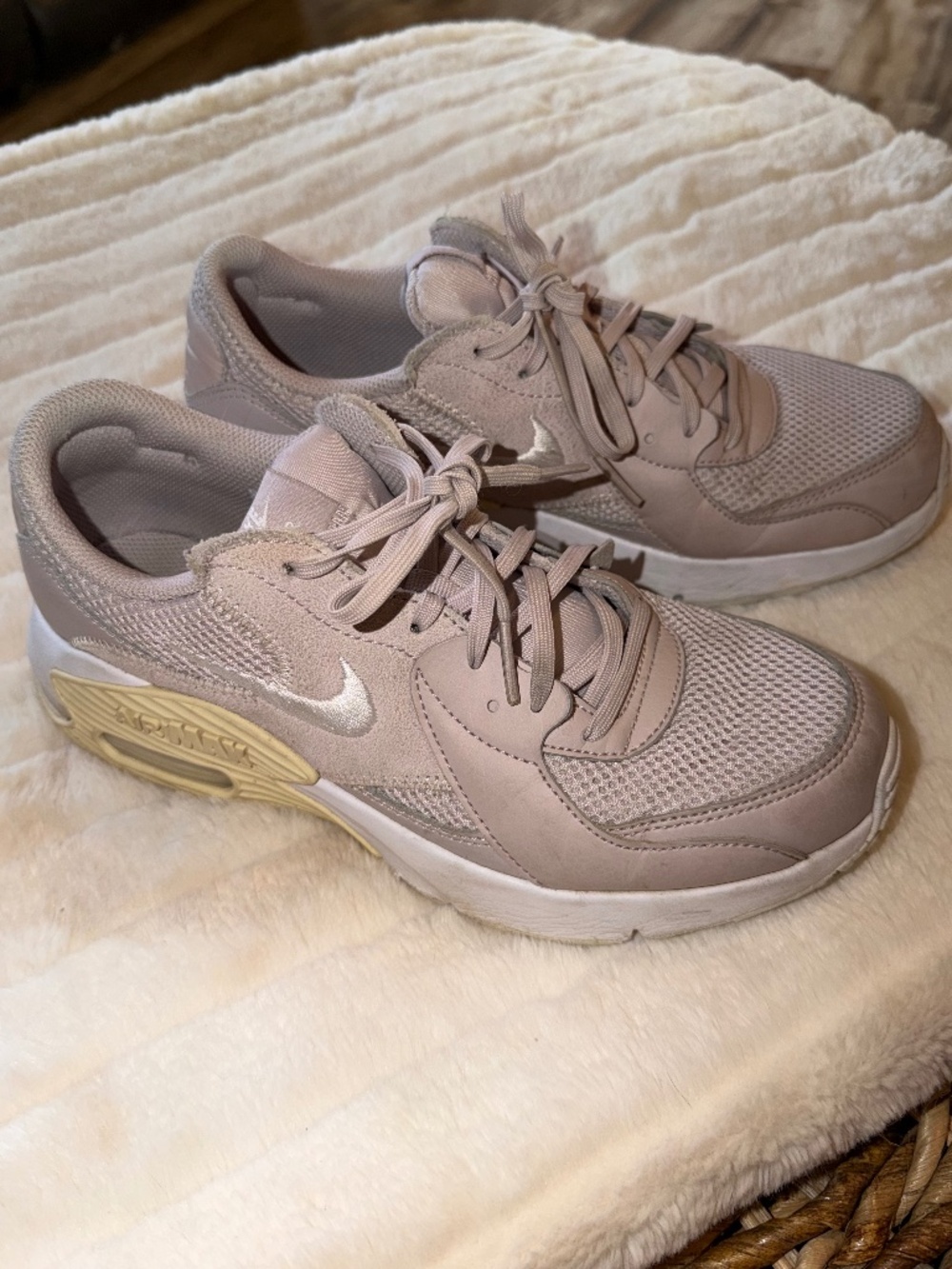 🤎 NIKE // Air Max Excee Sneakers in Platinum Violet & Coconut Milk // Size 8.5
